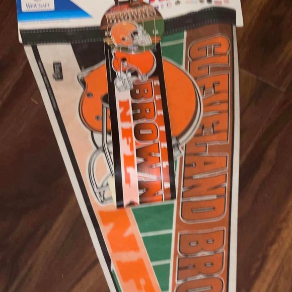 Cleveland Browns NFL  FUN PAK Pennant~Button~Sticker ~~WinCraft official VINTAGE - Picture 9 of 9